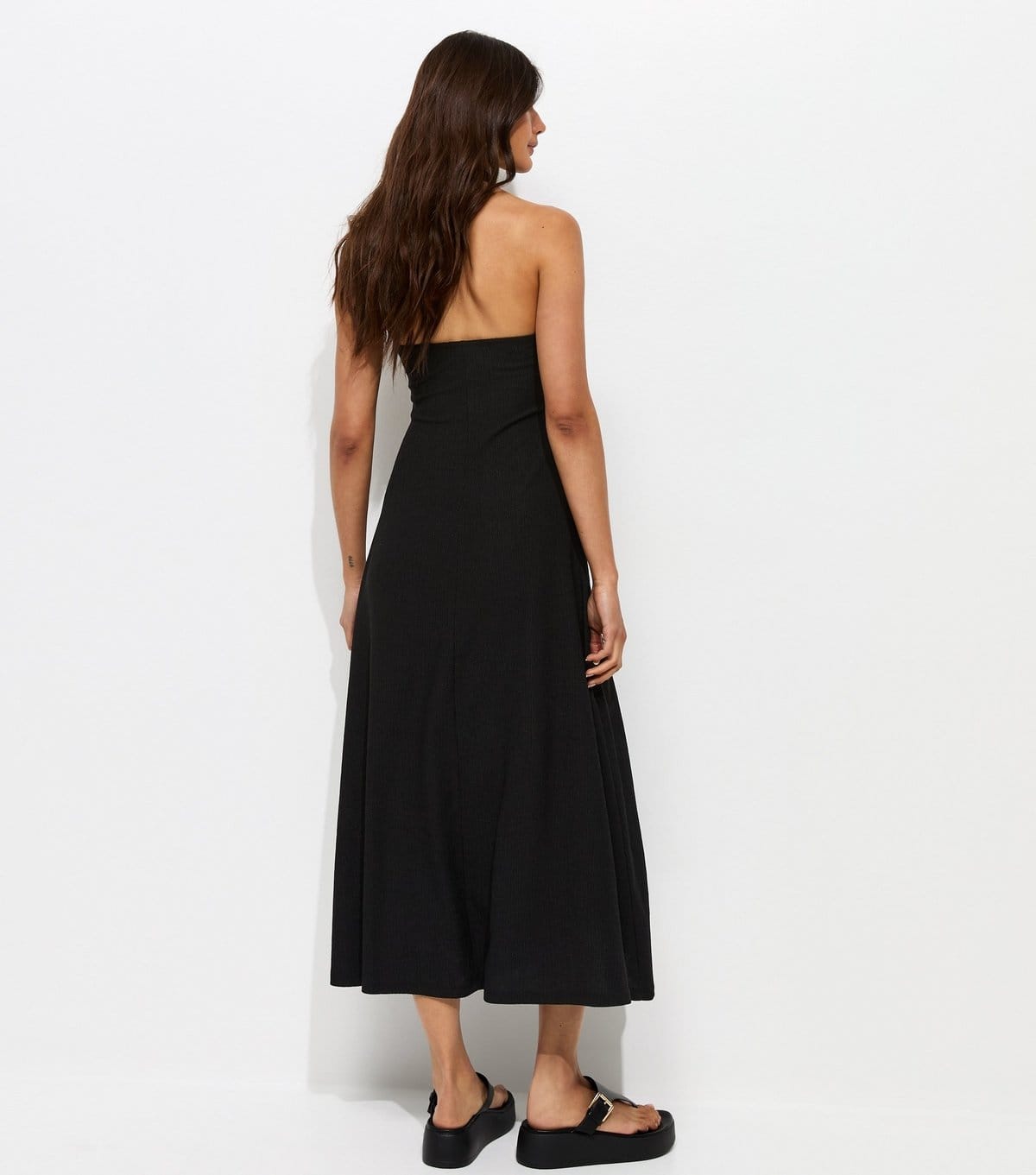 New Look Women's Black Crinkle Texture Halter V Neck Lace Midi Dress New Look - 4
