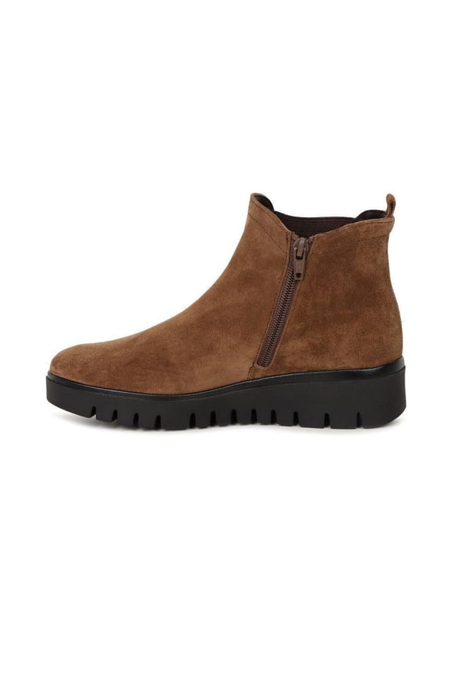Gabor Gabor Women's 'Dublin' Chelsea Boots in Brown - 2