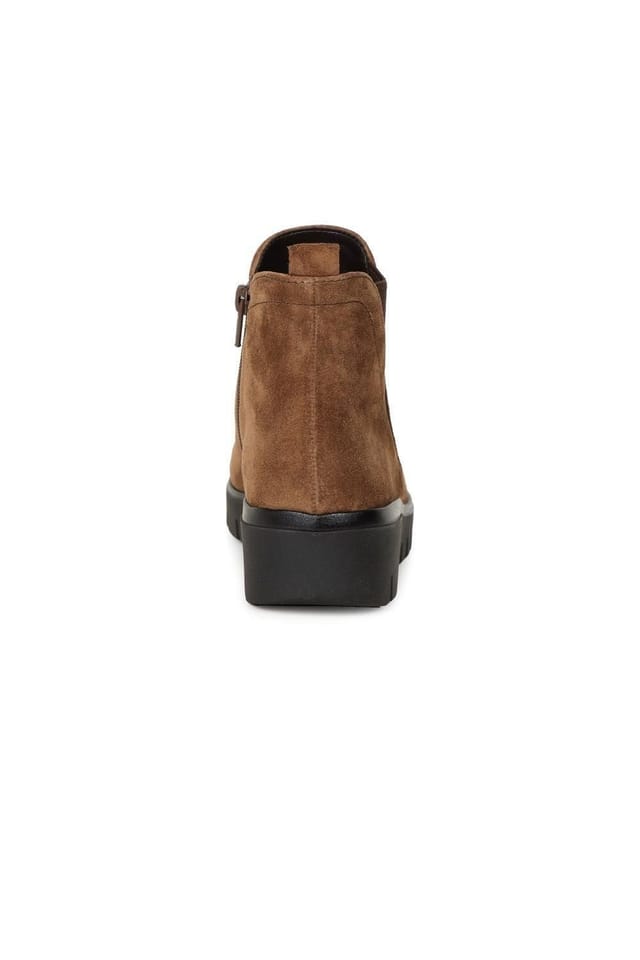 Gabor Gabor Women's 'Dublin' Chelsea Boots in Brown - 3
