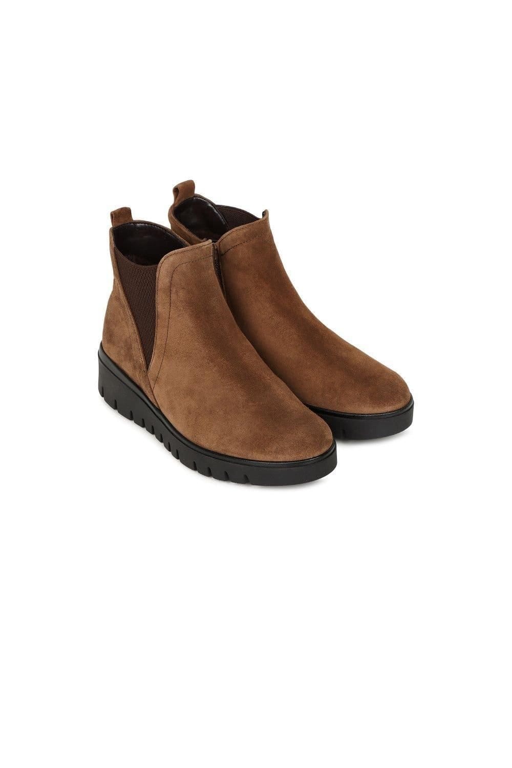 Gabor Gabor Women's 'Dublin' Chelsea Boots in Brown - 4