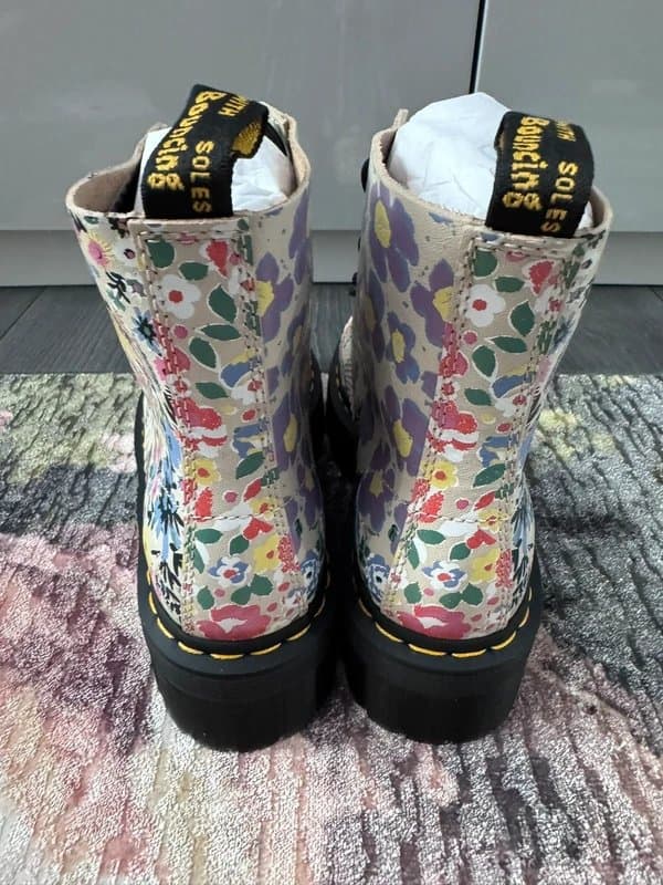 Dr. Martens Dr Martens Sinclair Floral Mash Up Backhand Platform Boots Parchment White UK 7 BNIB