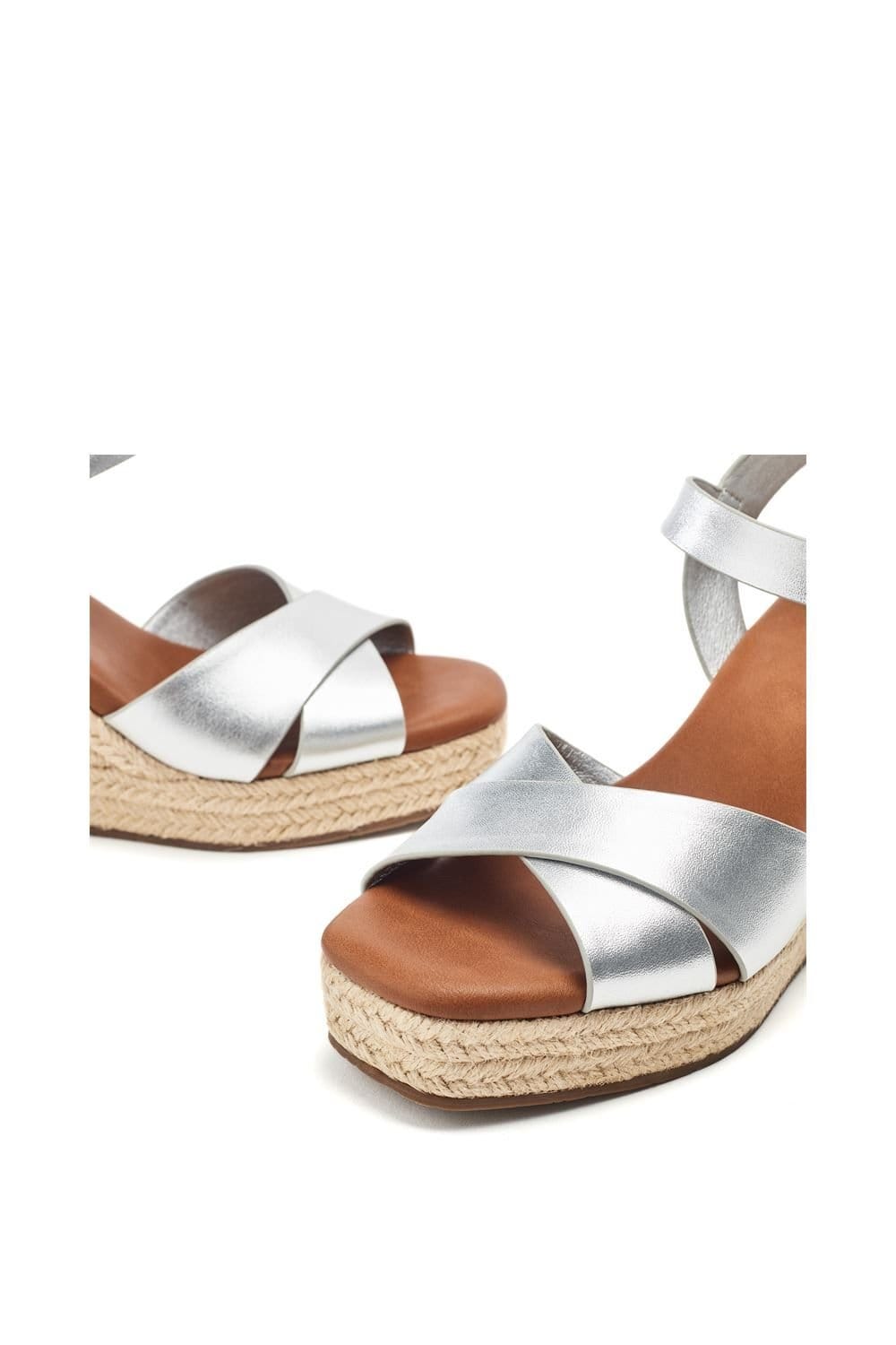 Moda in Pelle Moda In Pelle Women's 'Jasminium' Leather Wedges in Silver - 4