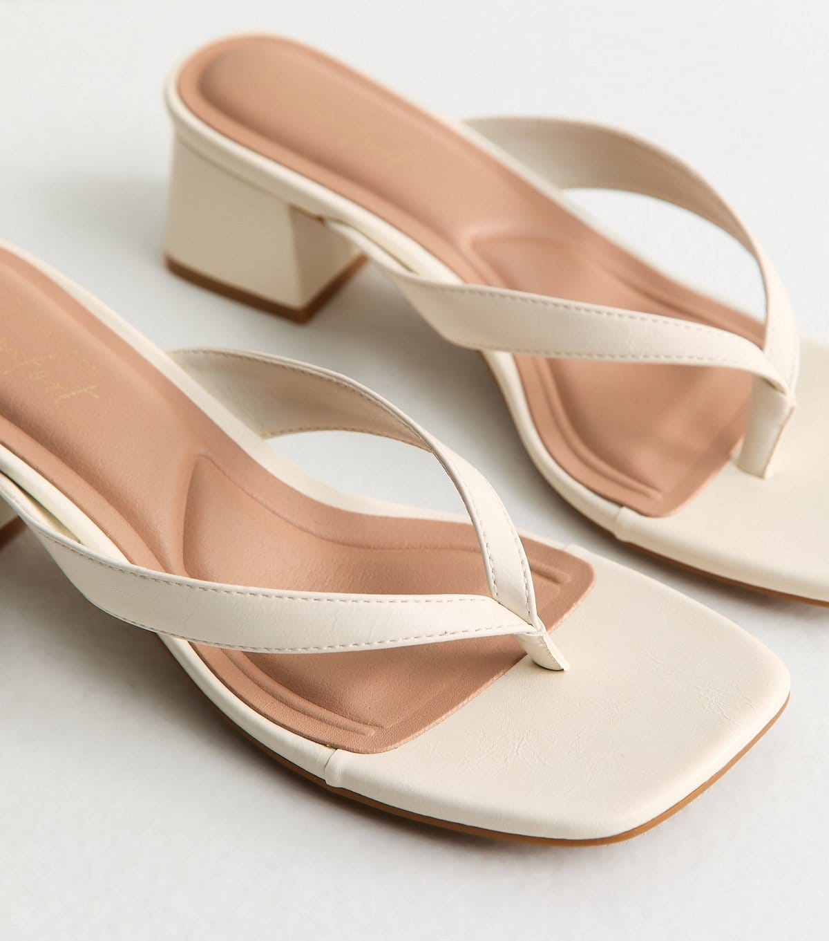 New Look Women's Off White Faux Leather Toe Post Block Heel Sandals Vegan New Look - 4