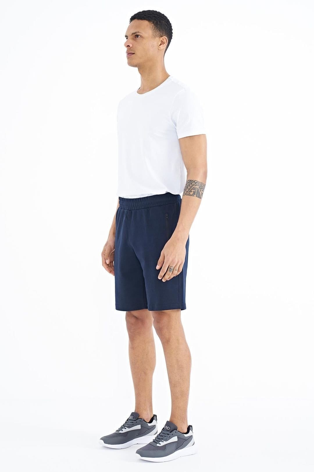 Tommy Life Tommy Life Men's Cotton-polyester Sweat Shorts in Navy - 4