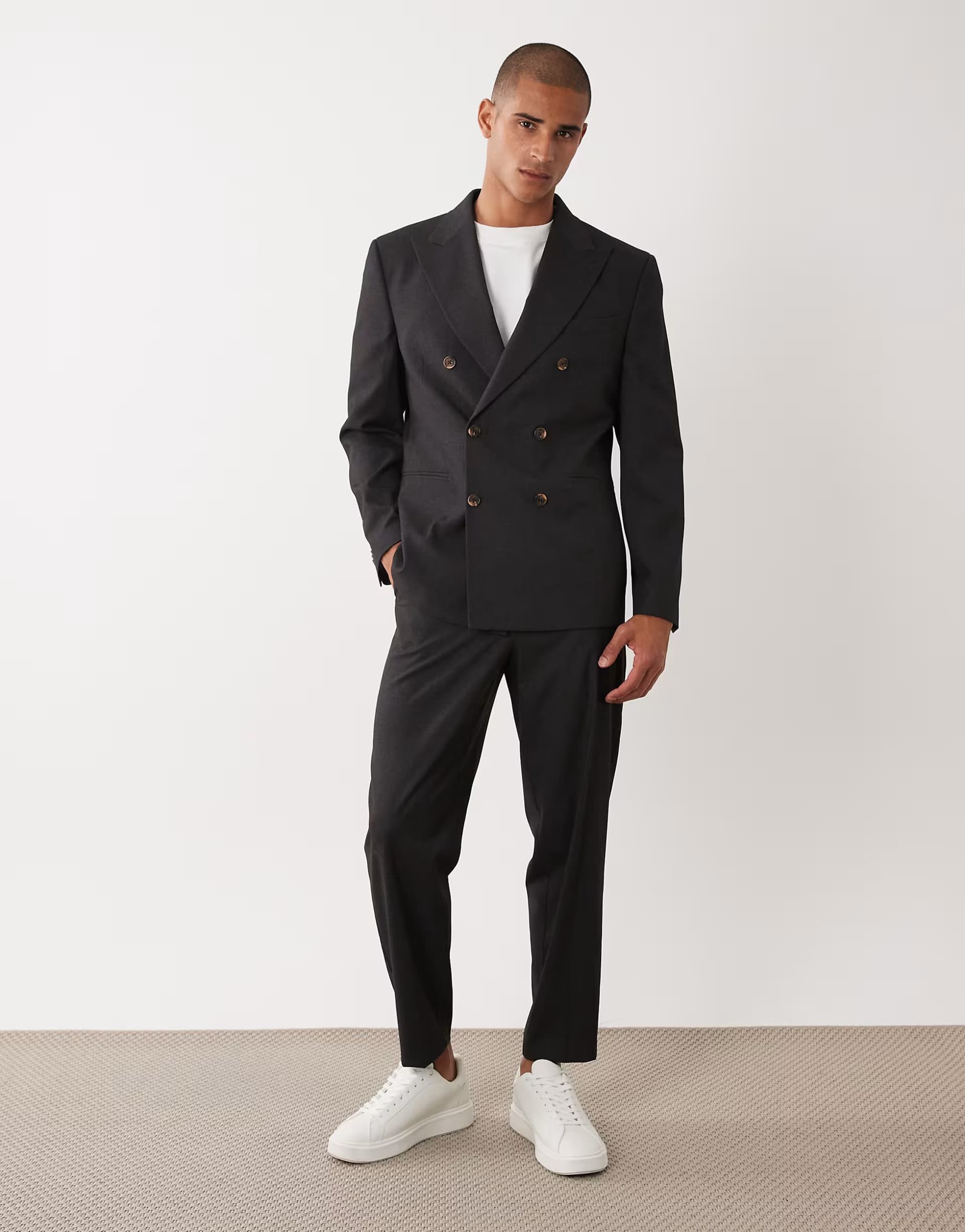 ASOS ASOS DESIGN carrot fit suit trousers in grey