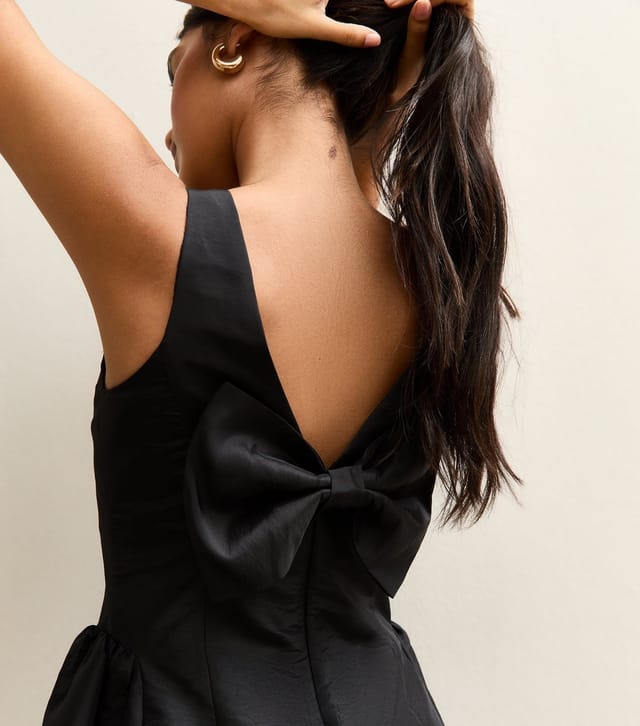 New Look Women's Black Bow Back Taffeta Mini Dress New Look - 2