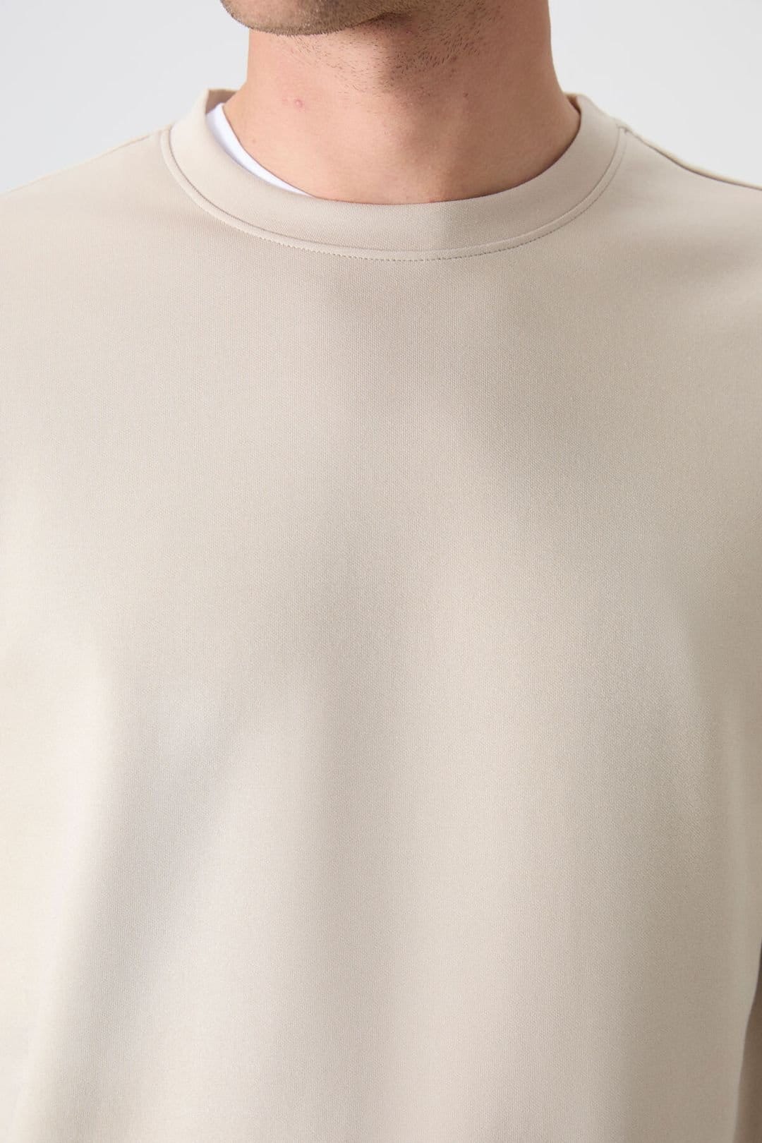 Tommy Life Tommy Life Men's Plain Crew Neck Sweatshirt in Beige - 4
