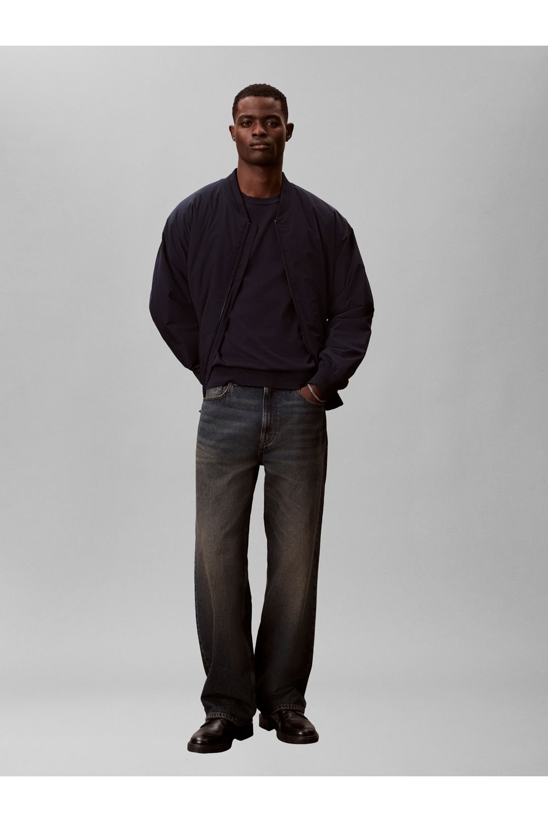 Calvin Klein Calvin Klein Men's LS Supima Cotton Crew Dark Sapphire in Navy - 3