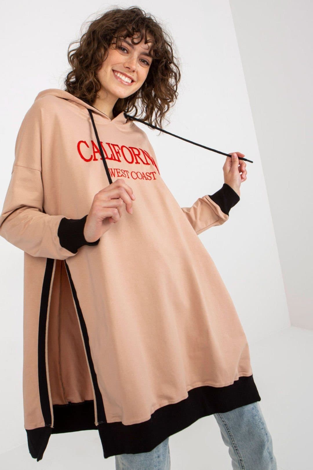 Love Lace Love Lace Women's Long Casual Hooded Sweatshirt with Side Slits in Beige