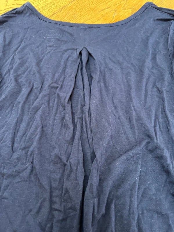 GAP Gap long sleeved top size small