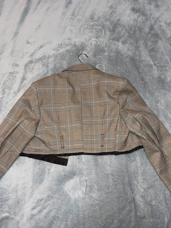Bershka Cropped Blazer - 1