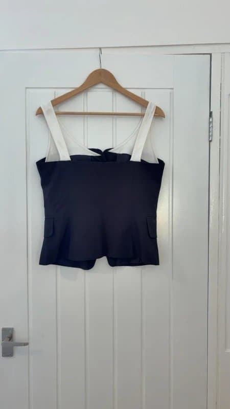 Bershka Bershka black waistcoat - Size Large