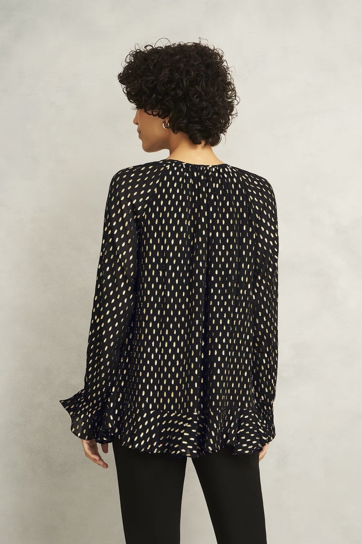 Hobbs London Hobbs London Women's Mathers Top in Black - 4