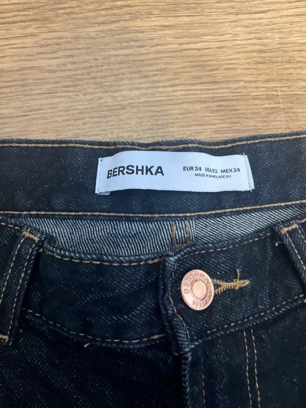 Bershka Bershka Premium Dark Indigo Wide-Leg Jeans – EUR 34 / UK 6 (Age 13–14)