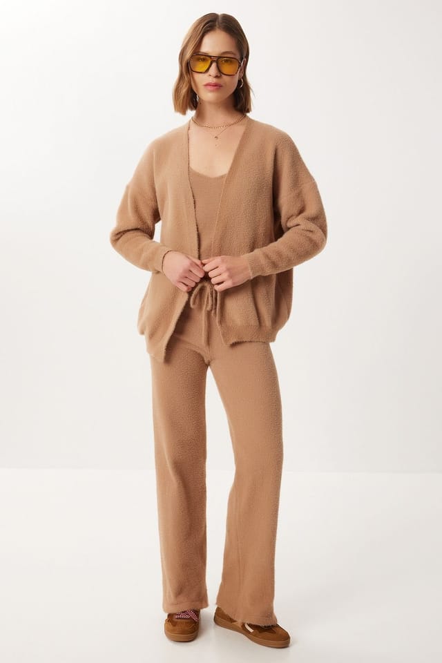 Happiness Istanbul Happiness Istanbul Women's Soft Textured Knitwear V-Neck Cardigan & Blouse & Wide Leg Pants Set in Camel - 2