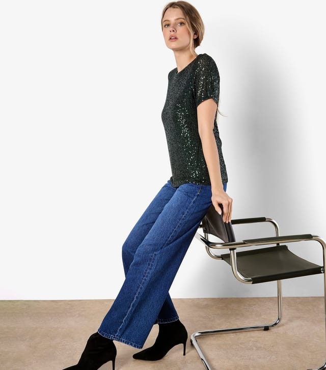 Apricot Women's Dark Green Sequinned T-Shirt Apricot New Look - 2