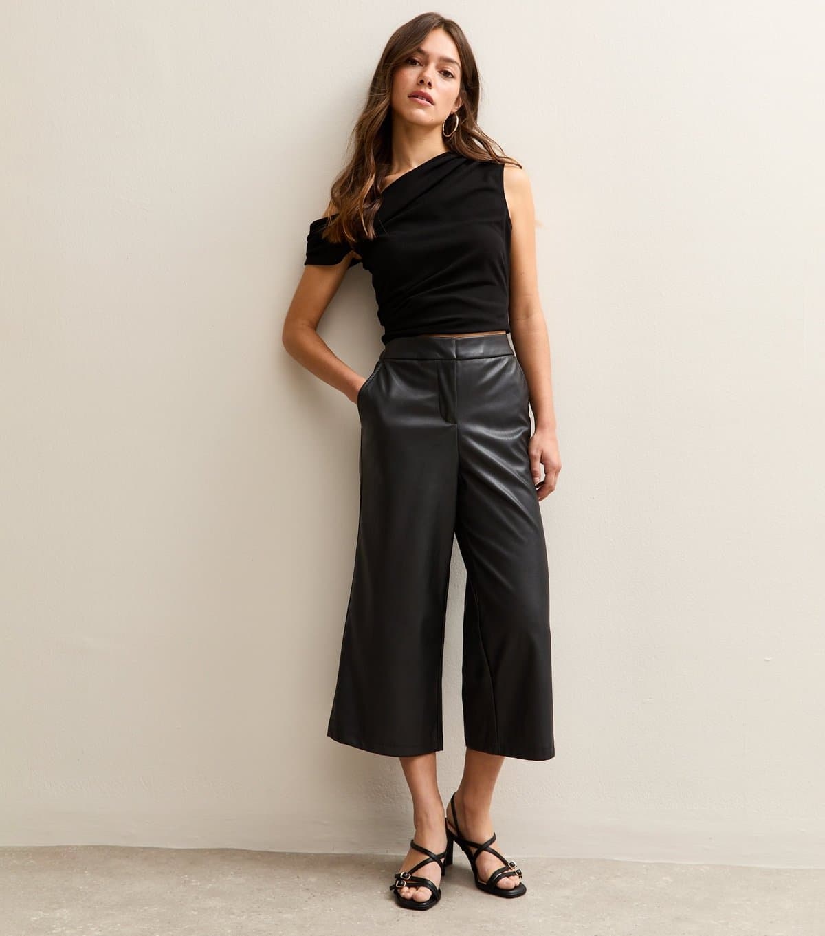 New Look Women's Petite Black Faux Leather Culottes New Look