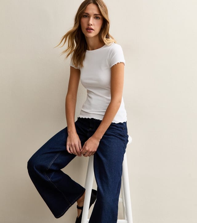 New Look Women's White Short Sleeve Baby Lock T-Shirt New Look - 2