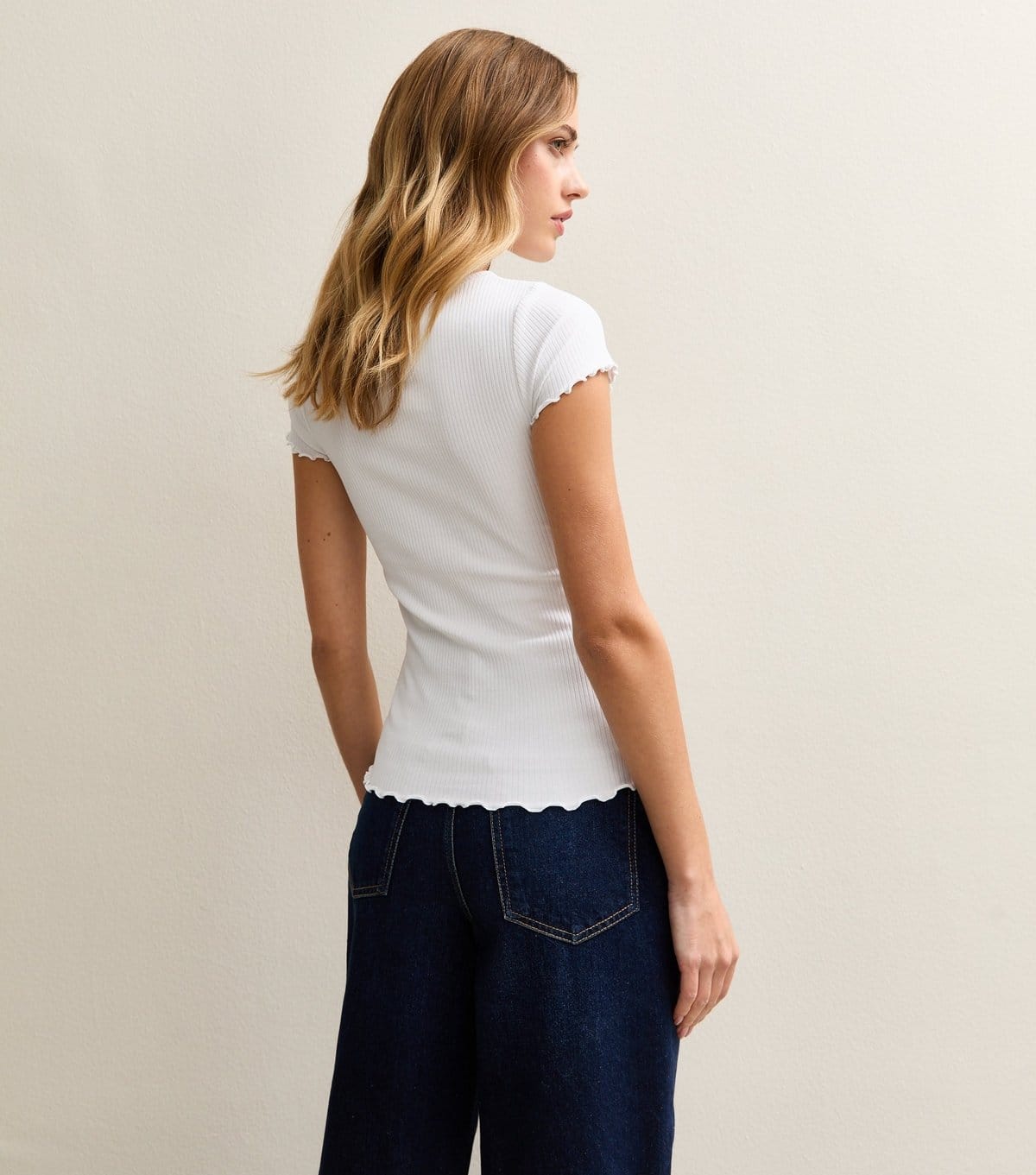 New Look Women's White Short Sleeve Baby Lock T-Shirt New Look - 4