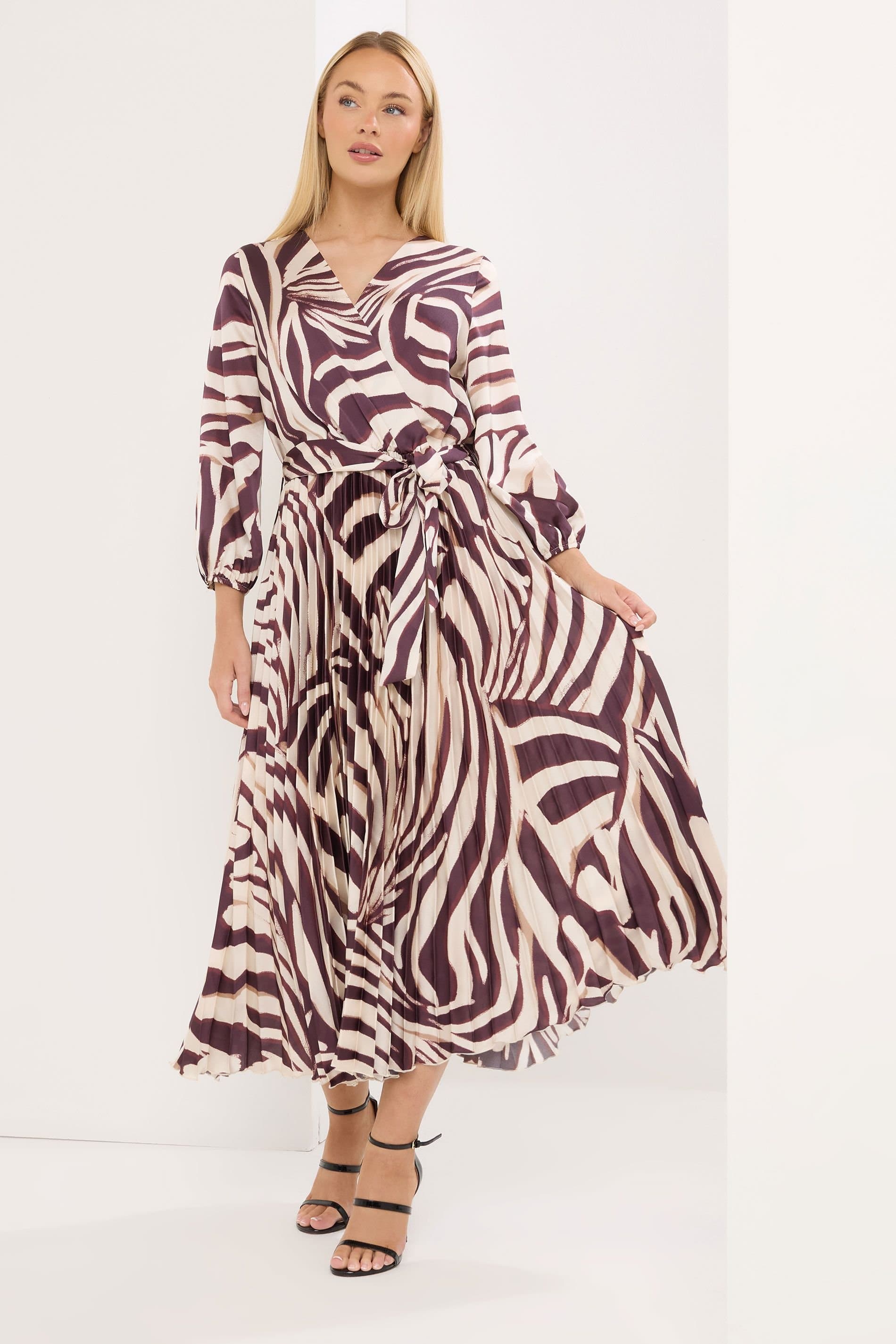 Star By Julien Macdonald Star by Julien Macdonald Women's Zebra Pleated Dress in Natural