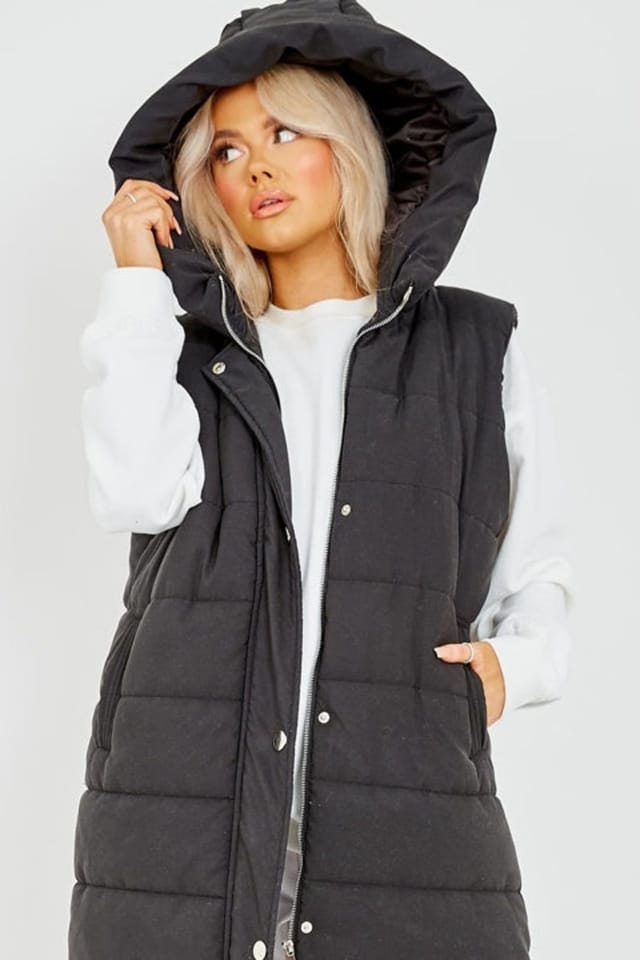 STYLEWISE STYLEWISE Women's Padded Zip-Up - Longline - Hooded Gilet in Black - 2