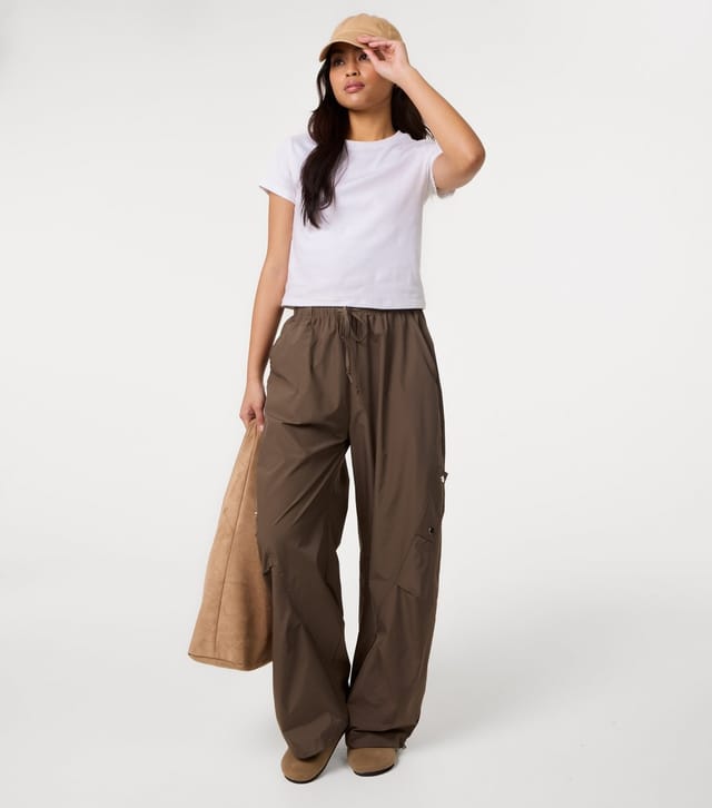 Pink Vanilla Women's Khaki Wide leg Cargo Trousers Pink Vanilla New Look - 2