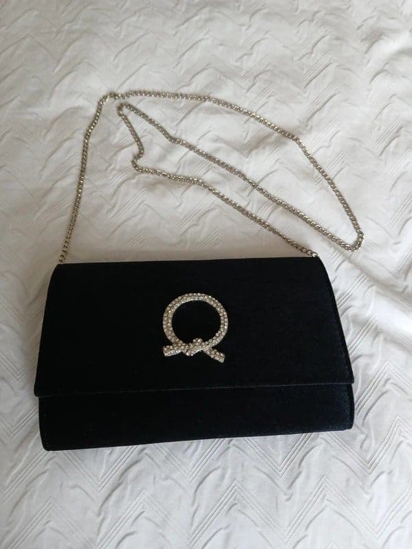 New Look Black velvet clutch
