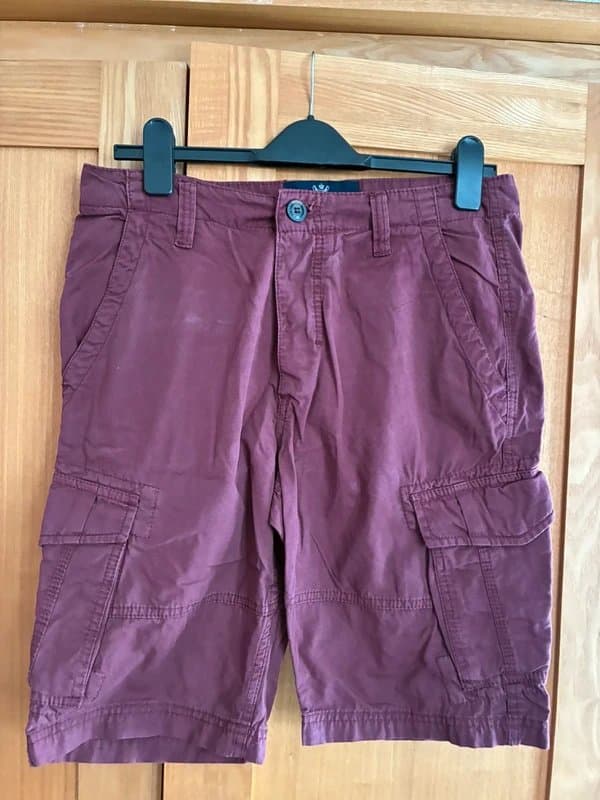 Threadbare Men’s chino Shorts size 32