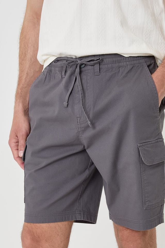 Threadbare Threadbare Men's Regular Fit Textured Cargo Shorts in Dark Grey - 3