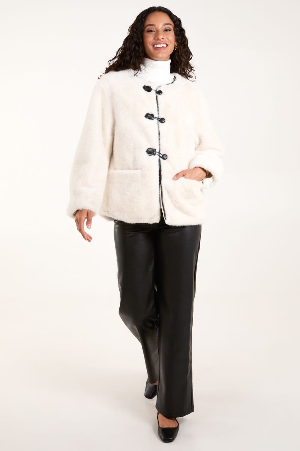 Blue Vanilla Blue Vanilla Women's Collarless Toggle Detail Fur Jacket in Cream - 4