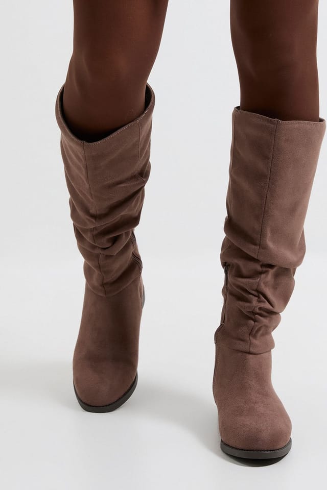 Dorothy Perkins Dorothy Perkins Women's Karina Faux Suede Flat Knee High Ruched Boots in Taupe - 2