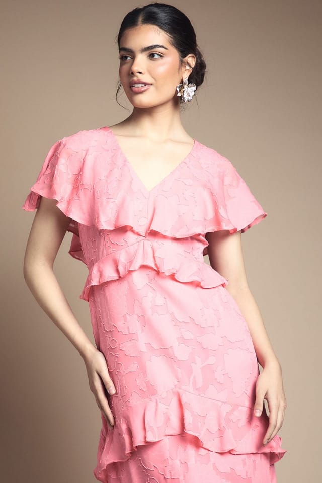 Oasis Oasis Women's Jacquard Ruffle Maxi Dress in Coral - 2