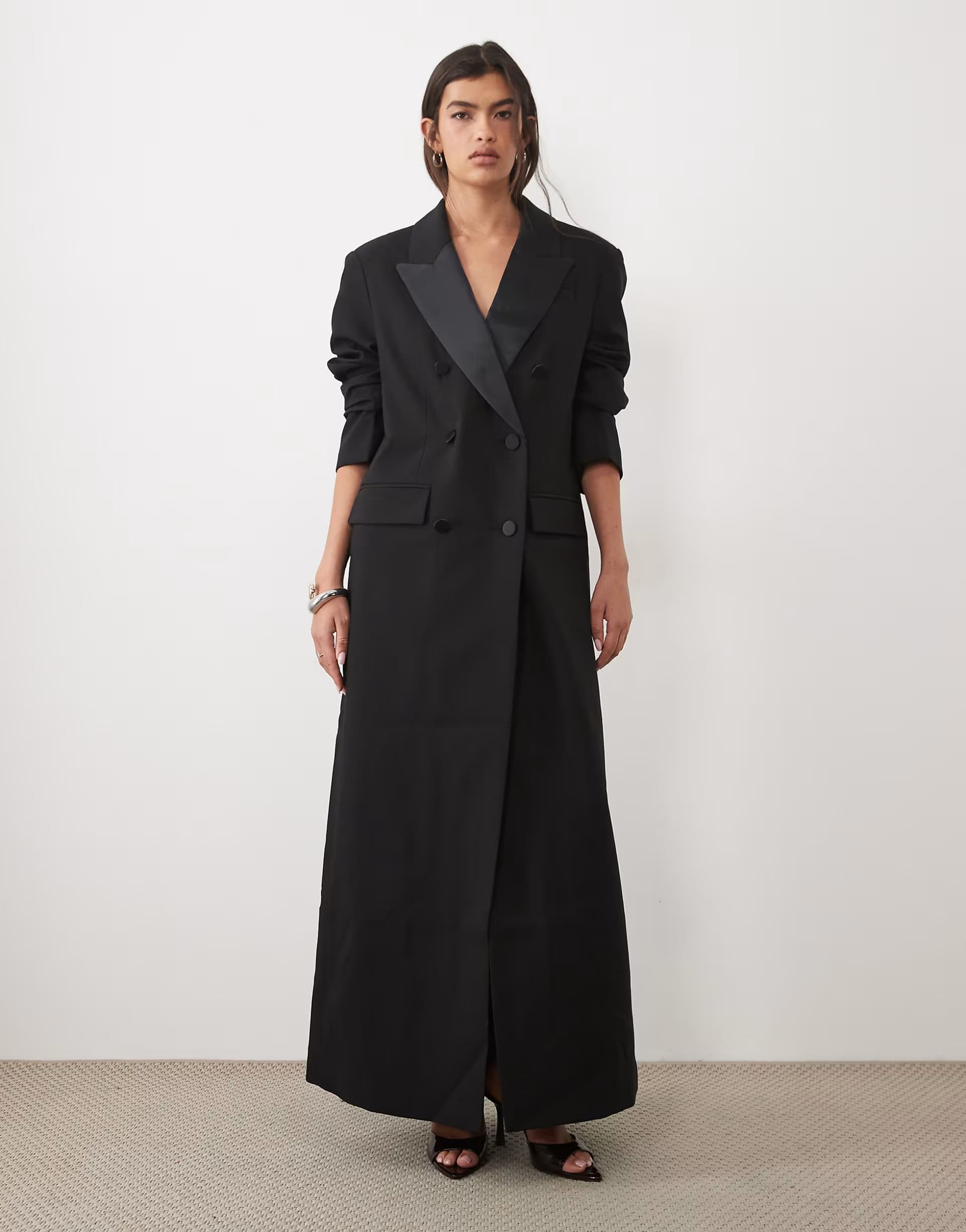 ASOS ASOS DESIGN tailored longline power shoulder tux blazer in black