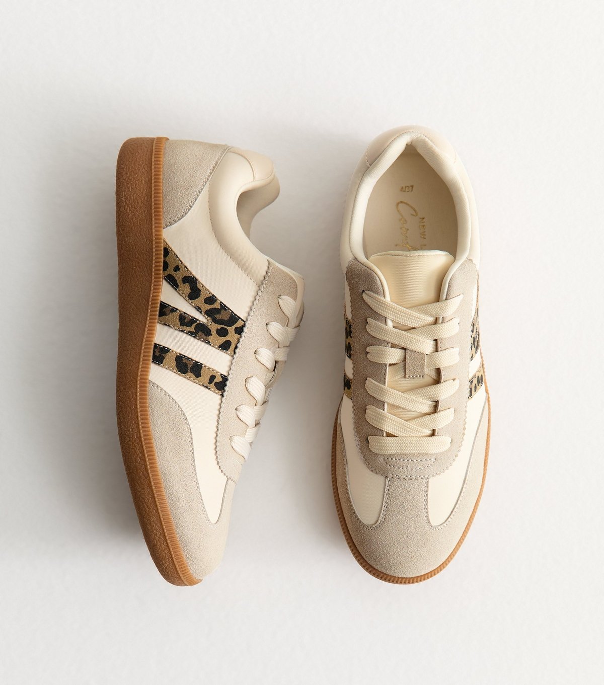 New Look Women's Stone Contrast Stripe Low Top Trainers Vegan New Look - 1