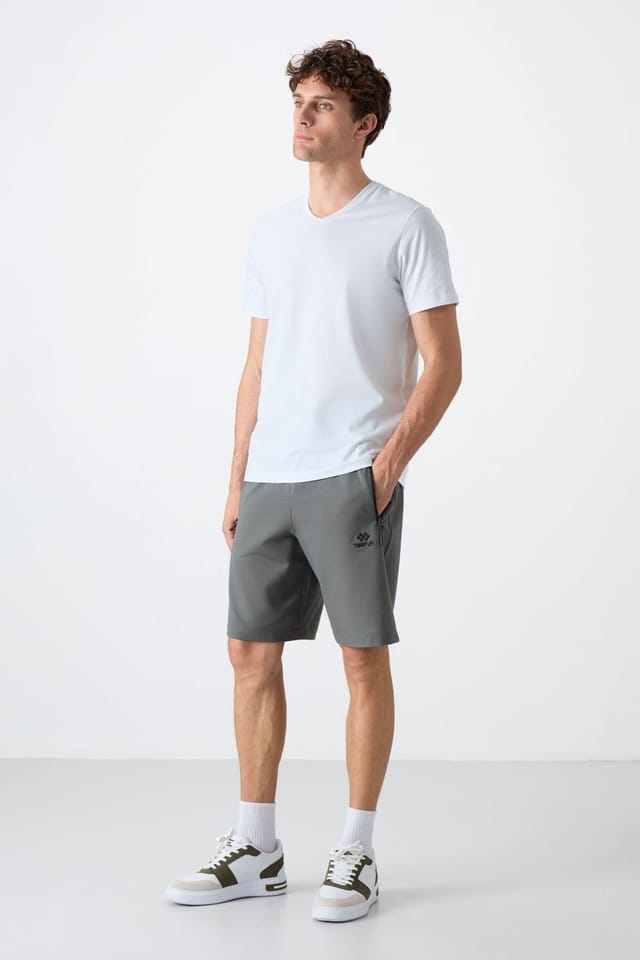 Tommy Life Tommy Life Men's Regular-fit Knit Sweat Shorts in Grey - 2