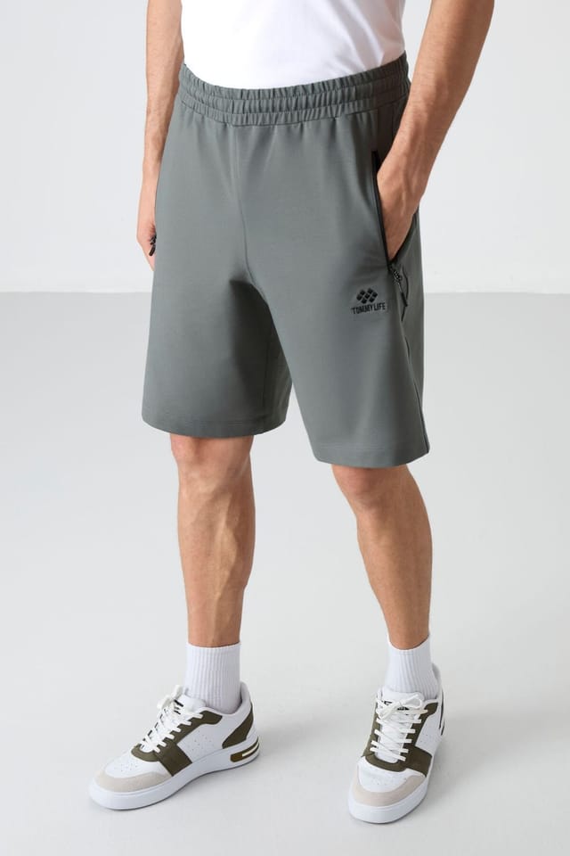 Tommy Life Tommy Life Men's Regular-fit Knit Sweat Shorts in Grey - 3
