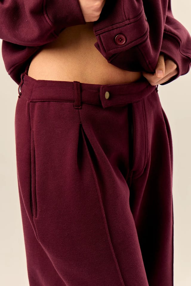 Kaiia Kaiia Pleat Detail Tailored Wide Leg Joggers Dark Cherry - 2