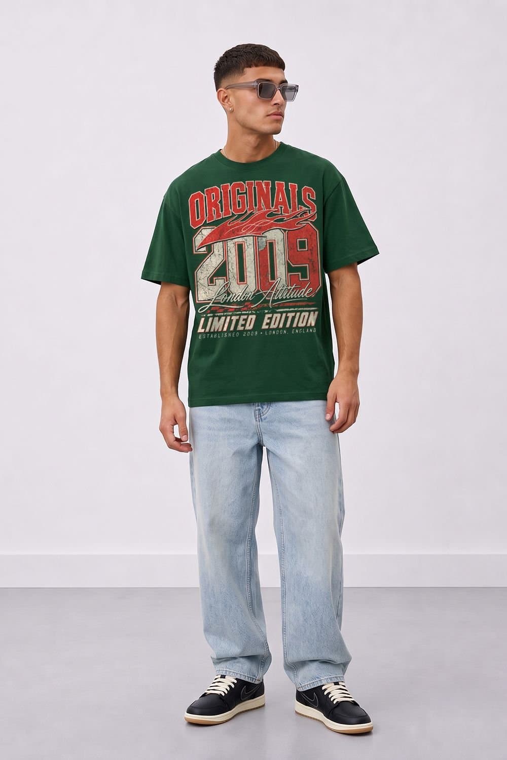 LONDON ATTITUDE LONDON ATTITUDE Men's Originals 2009 Oversized Heavyweight Graphic T-Shirt in Green