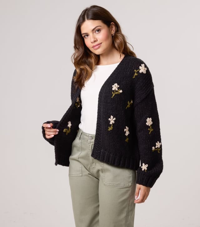 Blue Vanilla Women's Black Floral Embroidered Cardigan Blue Vanilla New Look - 3