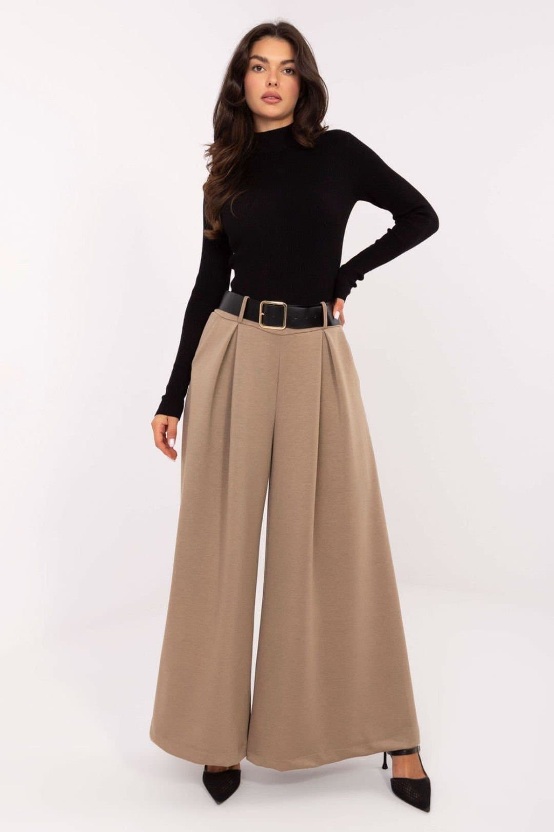 Love Lace Love Lace Women's Elegant High Waist Pleated Palazzo Trousers in Beige