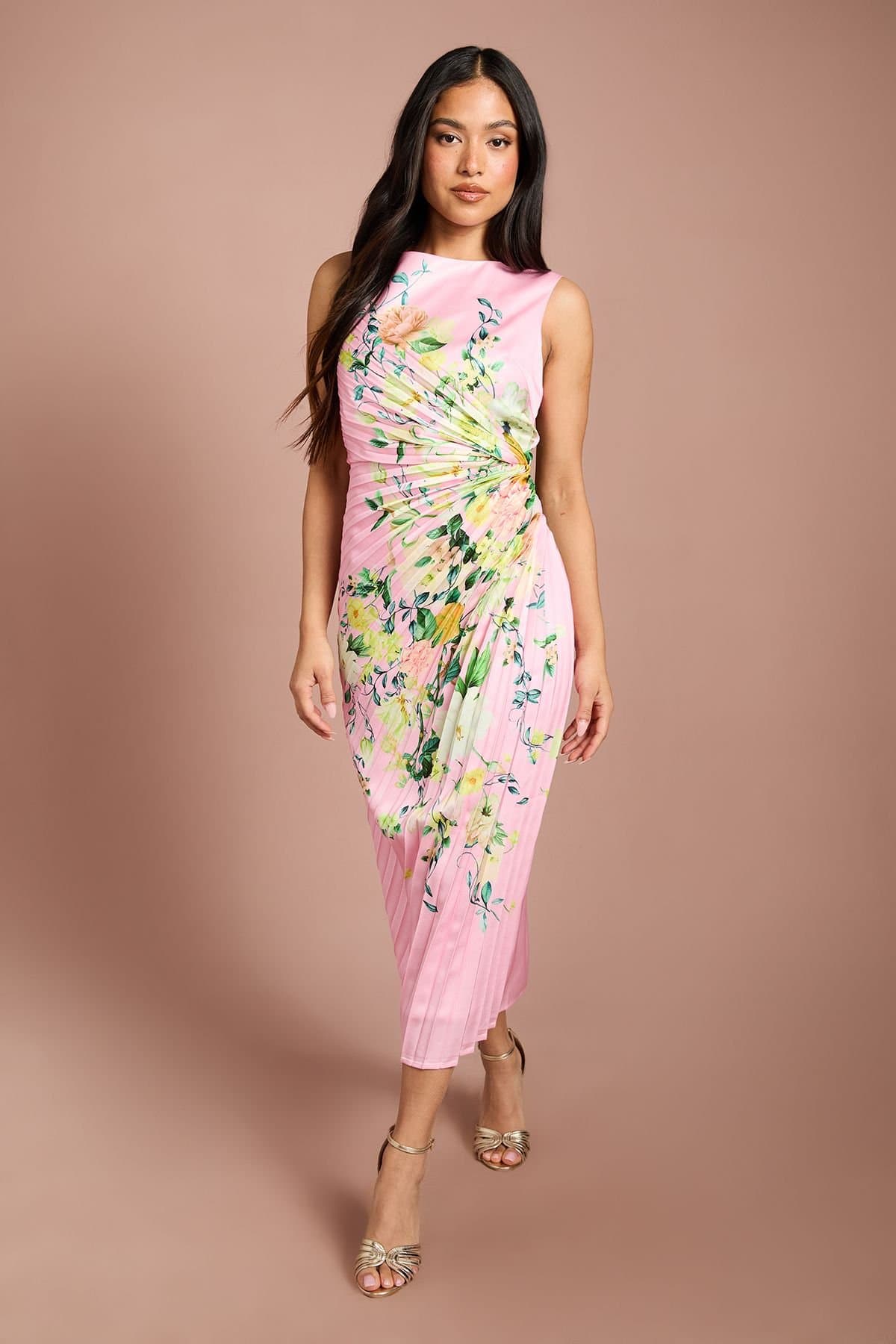 Coast Coast Women's Petite Lisa Tan Pleated Floral Midi Dress With Pleat Detail in Blush