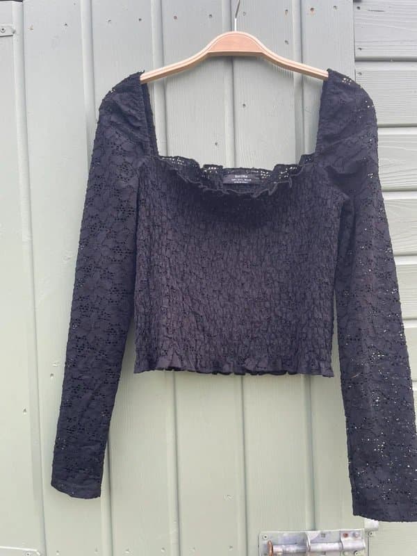 Bershka Bershka black lace top long sleeved size L 12 unworn
