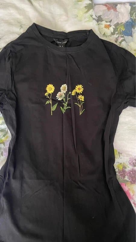 New Look black flower tshirt