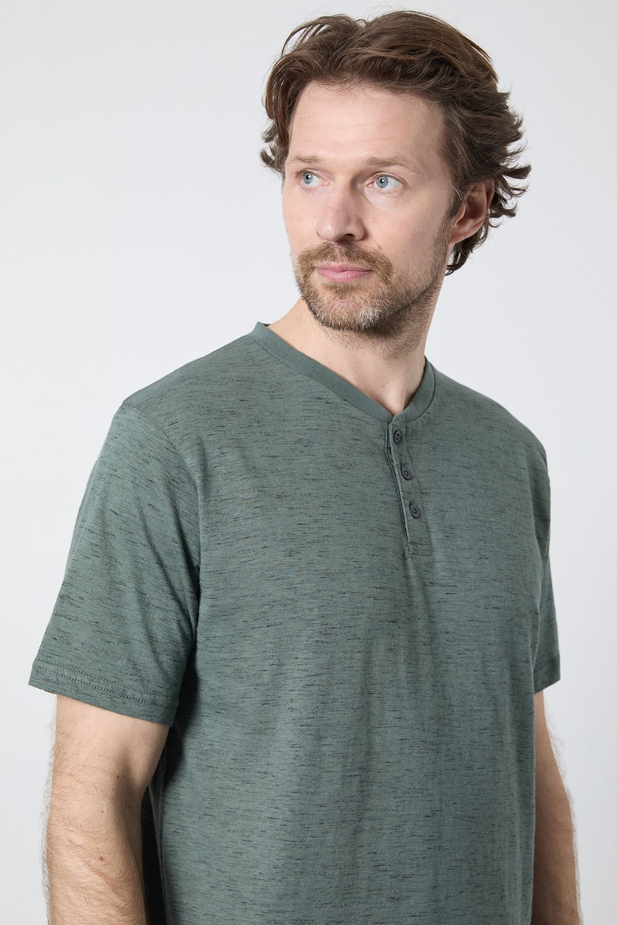 Maine Maine Men's Khaki Short Sleeve Slub Grandad Neck T-Shirt - 4