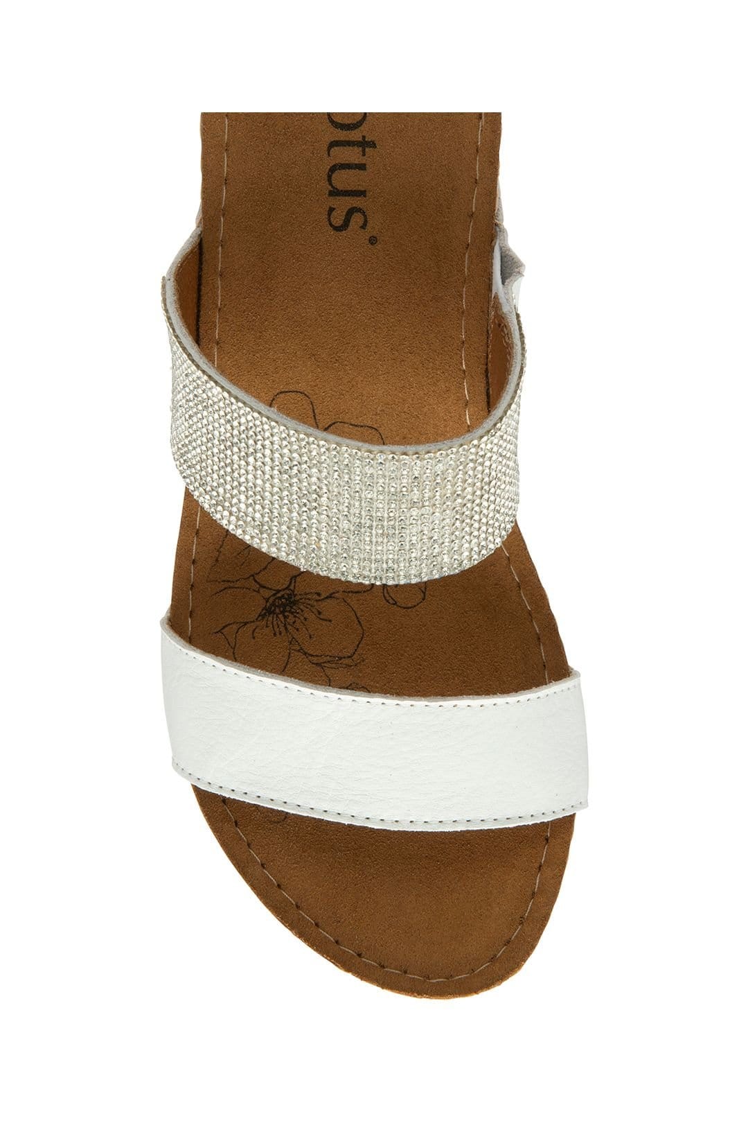 Lotus Lotus Women's 'Talisa' Open-Toe Wedge Sandals in White - 4