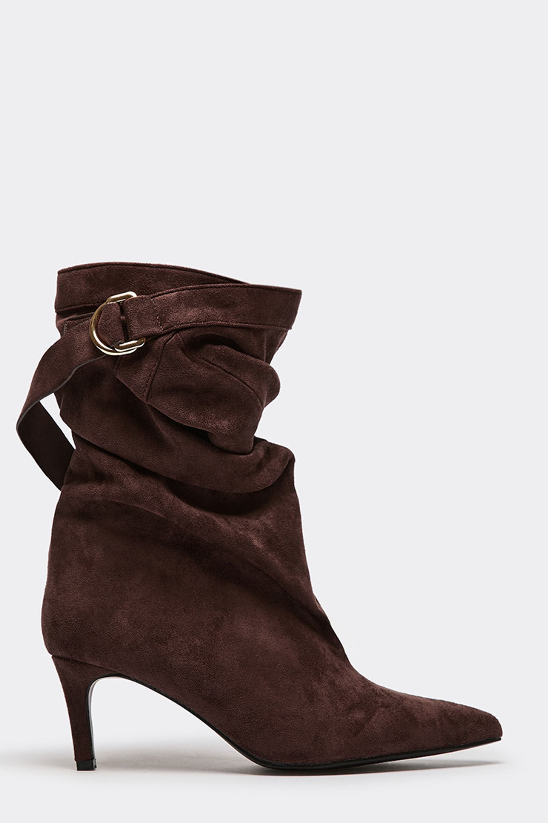 EGO EGO Women's Slouched Faux Suede Kitten Boots in Chocolate