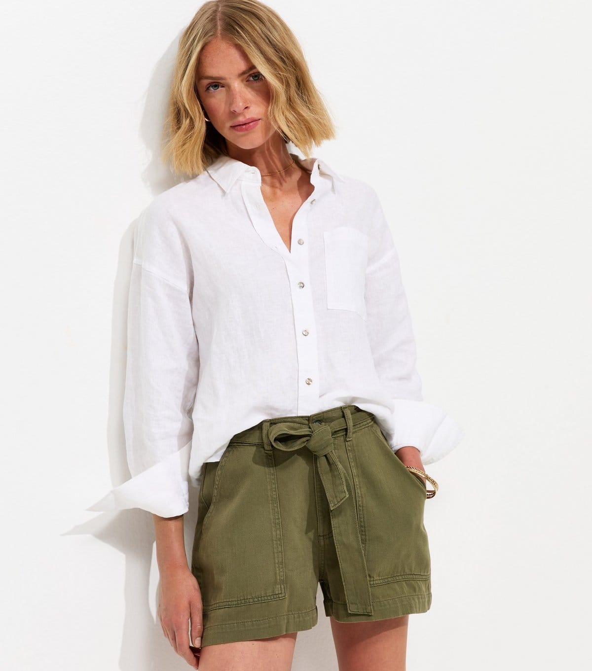 Women's Dark Khaki Cotton Twill Cargo Shorts New Look