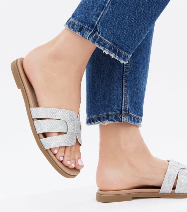 New Look Women's Wide Fit Silver Metallic Footbed Sliders Vegan New Look - 2