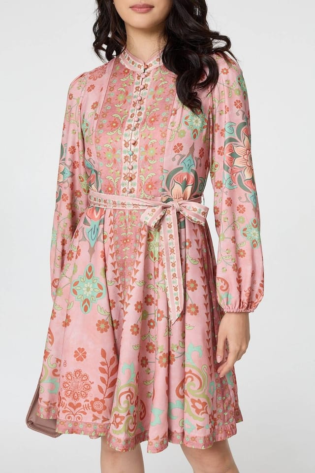 Izabel London Izabel London Women's Floral Tie Waist Knee Length Dress in Dusty Pink - 2