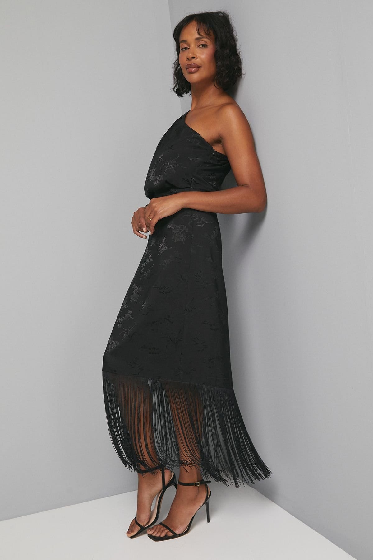 Wallis Wallis Women's Jacquard One Sleeve Fringe Dress in Black - 4